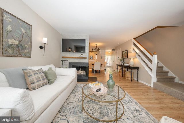 77 ABRAMS LN, Chesterbrook, PA 19087