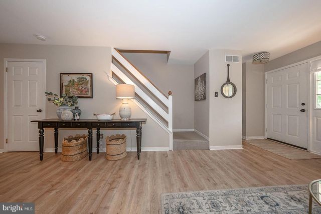 77 ABRAMS LN, Chesterbrook, PA 19087