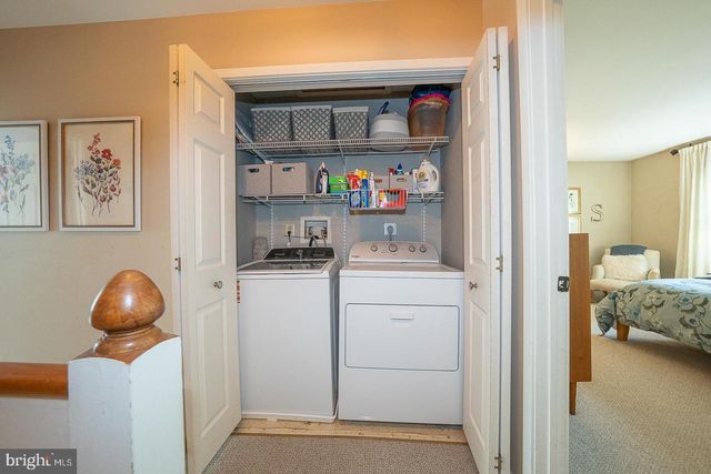 77 ABRAMS LN, Chesterbrook, PA 19087