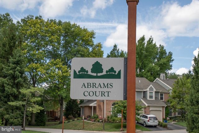 77 ABRAMS LN, Chesterbrook, PA 19087