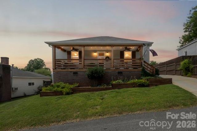 13 1st Street, Cramerton, NC 28032