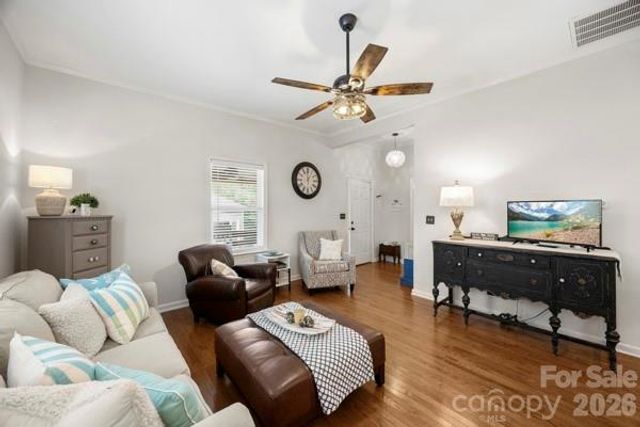 13 1st Street, Cramerton, NC 28032