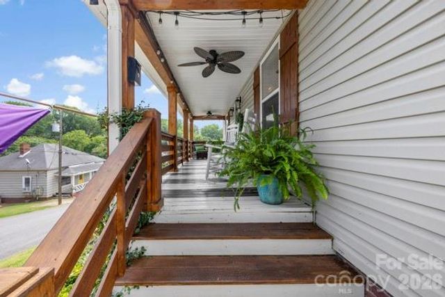 13 1st Street, Cramerton, NC 28032