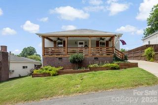 13 1st Street, Cramerton, NC 28032