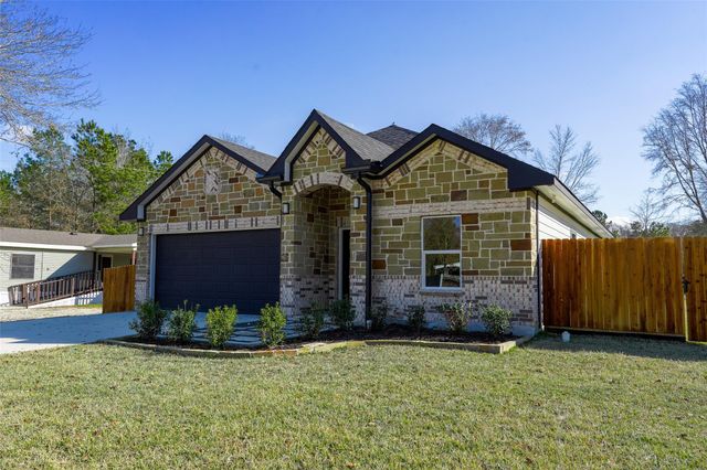 408 County Rd 3414, Cleveland, TX 77327