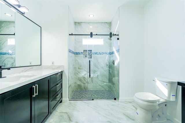 408 County Rd 3414, Cleveland, TX 77327