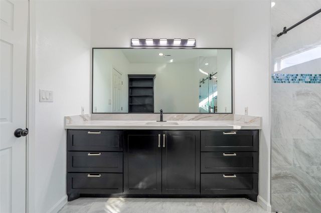 408 County Rd 3414, Cleveland, TX 77327