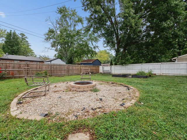 5705 Crabapple Way Drive, Miami Twp, OH 45150