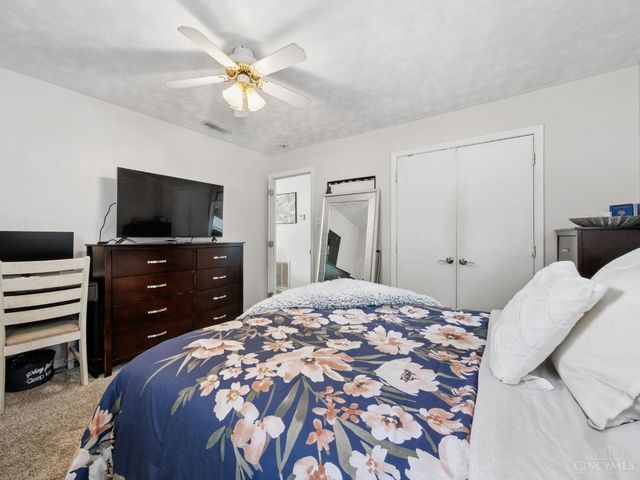 5705 Crabapple Way Drive, Miami Twp, OH 45150