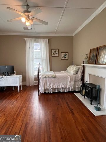 28 N Broad Street, Porterdale, GA 30014