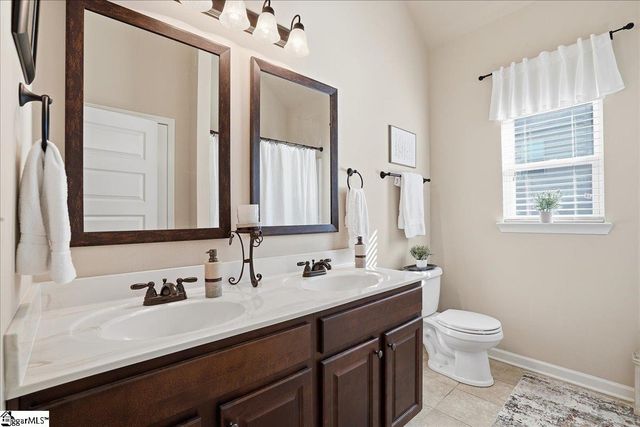 221 Montalcino Way, Simpsonville, SC 29681