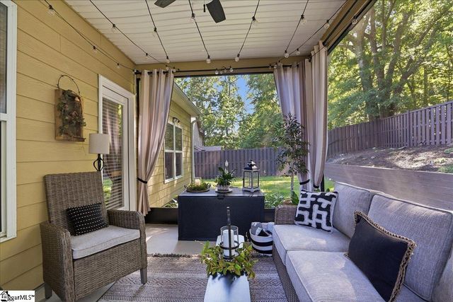 221 Montalcino Way, Simpsonville, SC 29681