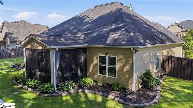 221 Montalcino Way, Simpsonville, SC 29681