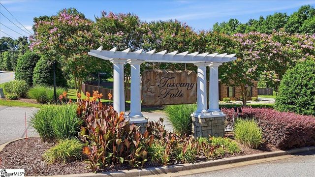 221 Montalcino Way, Simpsonville, SC 29681