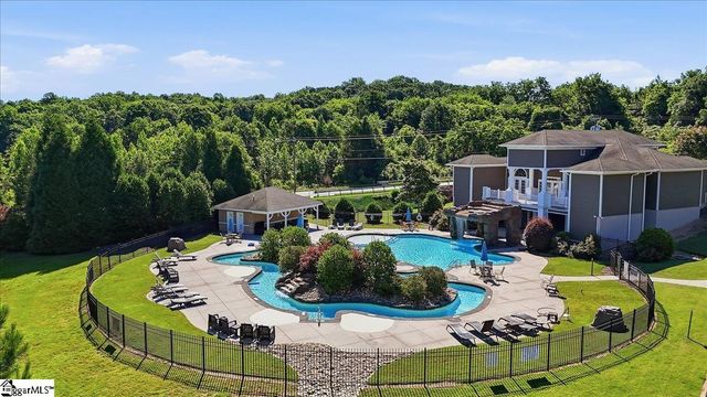 221 Montalcino Way, Simpsonville, SC 29681