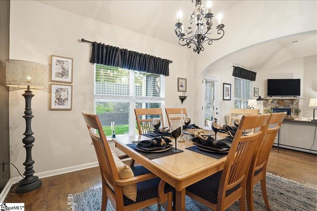 221 Montalcino Way, Simpsonville, SC 29681