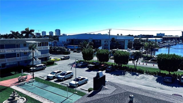 1965 SE 5th Ct 203, Pompano Beach, FL 33060