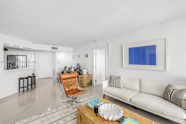 1800 Sunset Harbour Dr 2203, Miami Beach, FL 33139