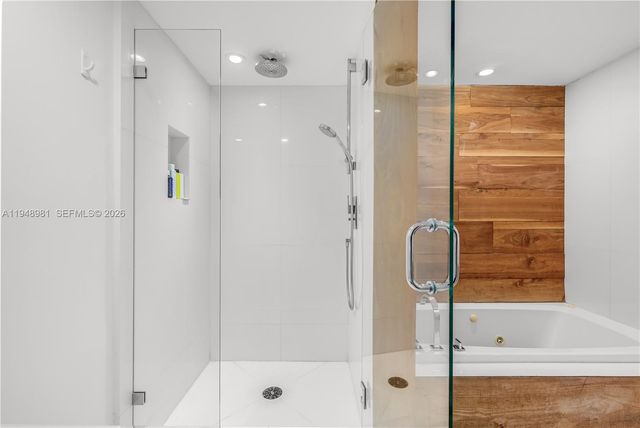 1800 Sunset Harbour Dr 2203, Miami Beach, FL 33139