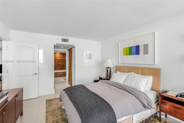 1800 Sunset Harbour Dr 2203, Miami Beach, FL 33139