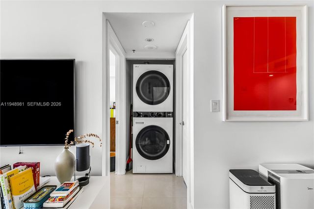 1800 Sunset Harbour Dr 2203, Miami Beach, FL 33139