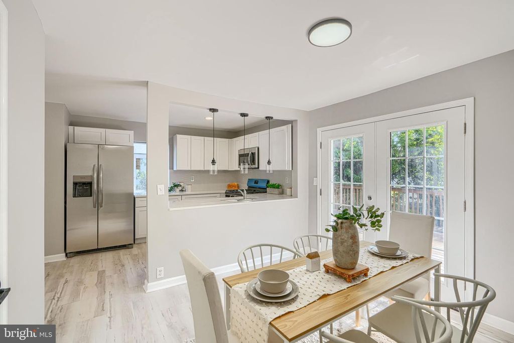 Image 17 of property listing at 5423 REMMELL AVE, Baltimore, MD 21206