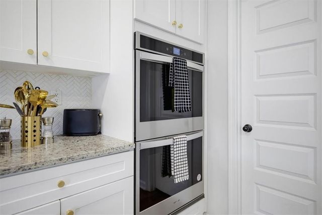 517 Redchurch Dr, Mcdonough, GA 30252
