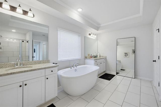 517 Redchurch Dr, Mcdonough, GA 30252