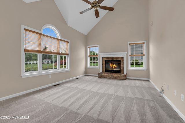19 Outlook Lane, Freehold, NJ 07728
