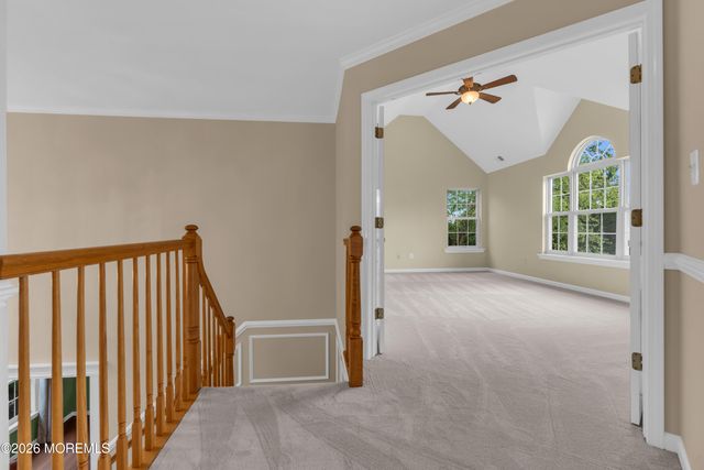 19 Outlook Lane, Freehold, NJ 07728