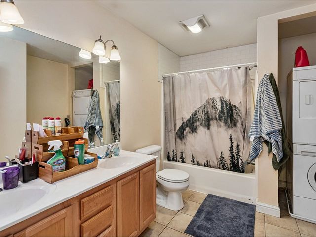 13 Leclair Street, Winooski, VT 05404