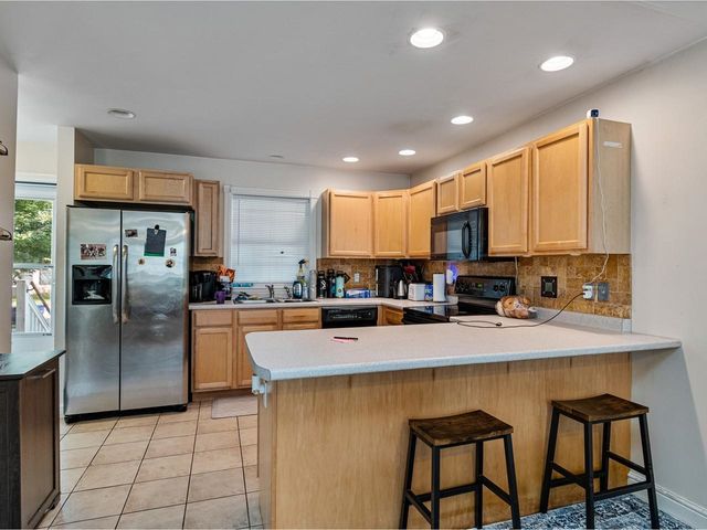 13 Leclair Street, Winooski, VT 05404