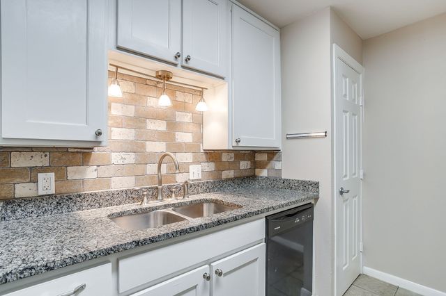 4713 Kilpatrick Avenue, Fort Worth, TX 76107