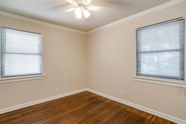 4713 Kilpatrick Avenue, Fort Worth, TX 76107
