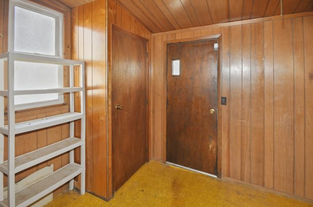 1628 Otley Avenue, Perry, IA 50220
