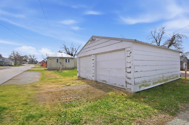1628 Otley Avenue, Perry, IA 50220