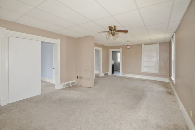 1628 Otley Avenue, Perry, IA 50220