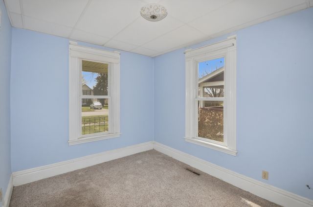 1628 Otley Avenue, Perry, IA 50220