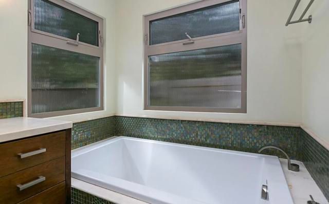 2895 Brentwood Court, Carlsbad, CA 92008