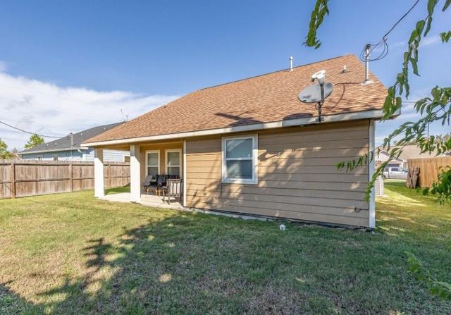 2113 W Gulf Street, Baytown, TX 77520