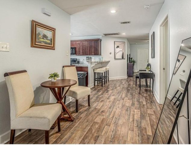 2113 W Gulf Street, Baytown, TX 77520