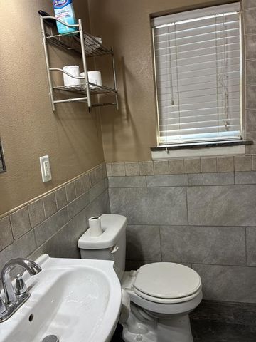 1203 Carol Drive, Shawnee, OK 74804