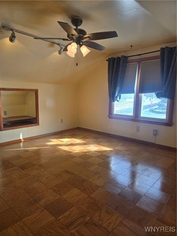 4882 Mount Vernon Boulevard, Hamburg, NY 14075