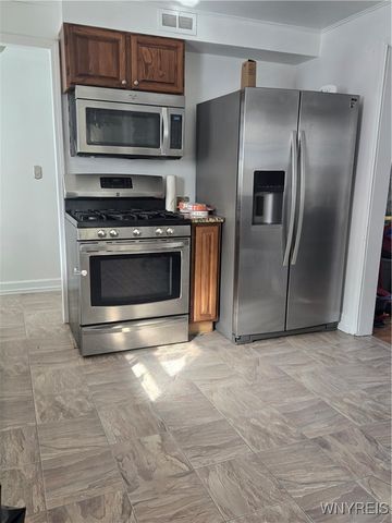 4882 Mount Vernon Boulevard, Hamburg, NY 14075