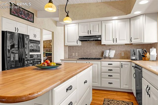 2110 Hercules Drive, Colorado Springs, CO 80906