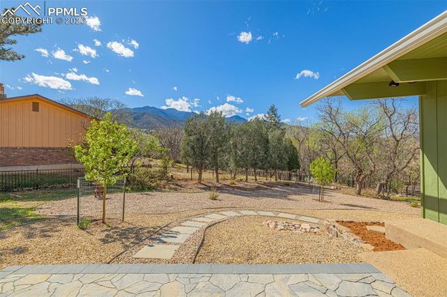 2110 Hercules Drive, Colorado Springs, CO 80906