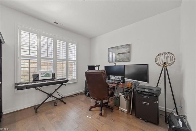 2016 Quincy WAY, Virginia Beach, VA 23456