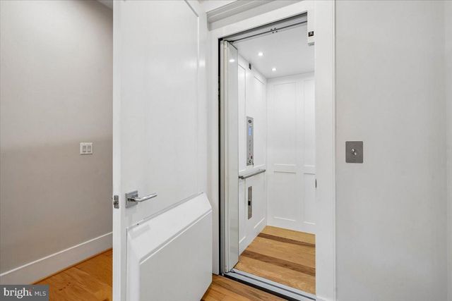 607 SECOND ST, Alexandria, VA 22314