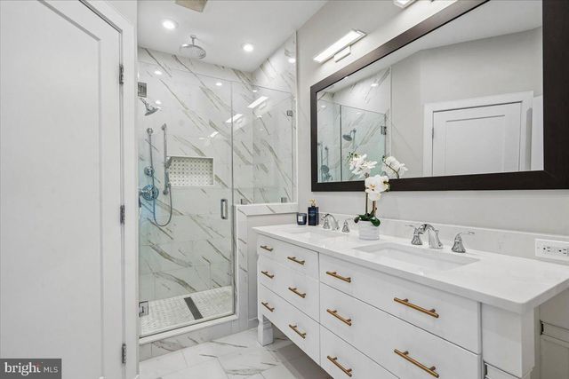607 SECOND ST, Alexandria, VA 22314