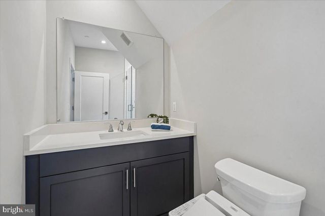 607 SECOND ST, Alexandria, VA 22314
